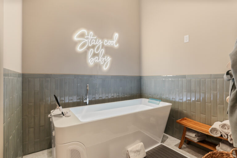 Cold plunge in Uptown Wellness + Aesthetics