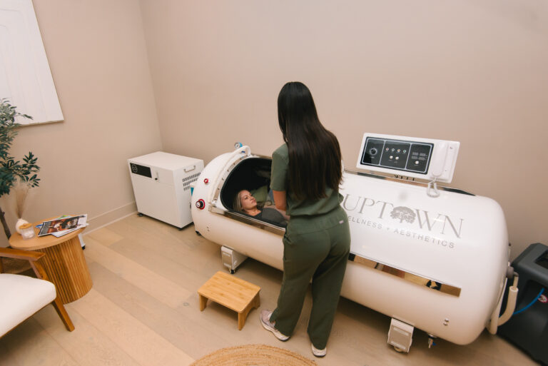 Woman inside Oxygen therapy in New Orleans